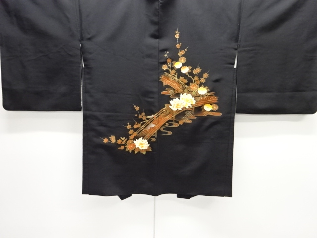 橋に草花模様絵羽織